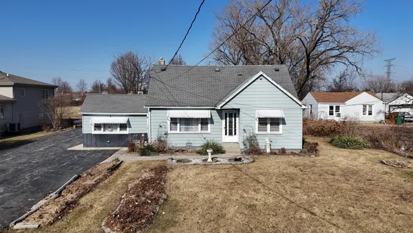 $280,000 | 7234 West 85th Street, Bridgeview, IL 60455