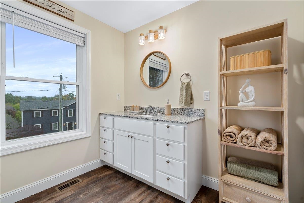 182 Summit Street Franklin, NH 03235 - Photo 15 of 35