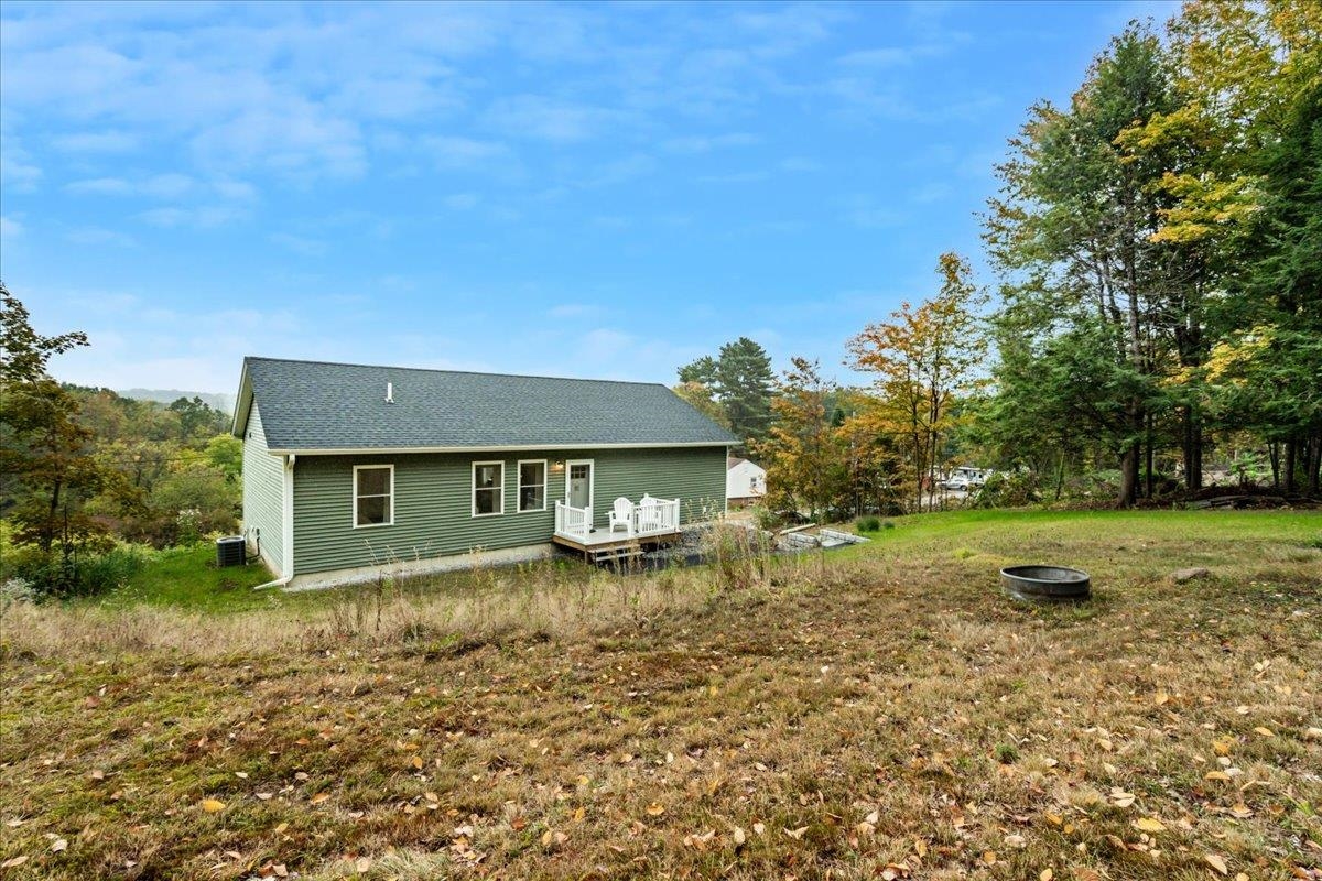 182 Summit Street Franklin, NH 03235 - Photo 33 of 35