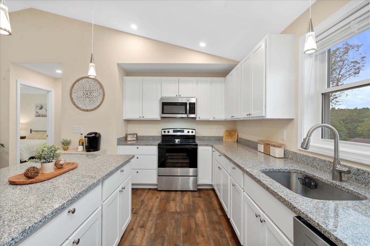 182 Summit Street Franklin, NH 03235 - Photo 9 of 35