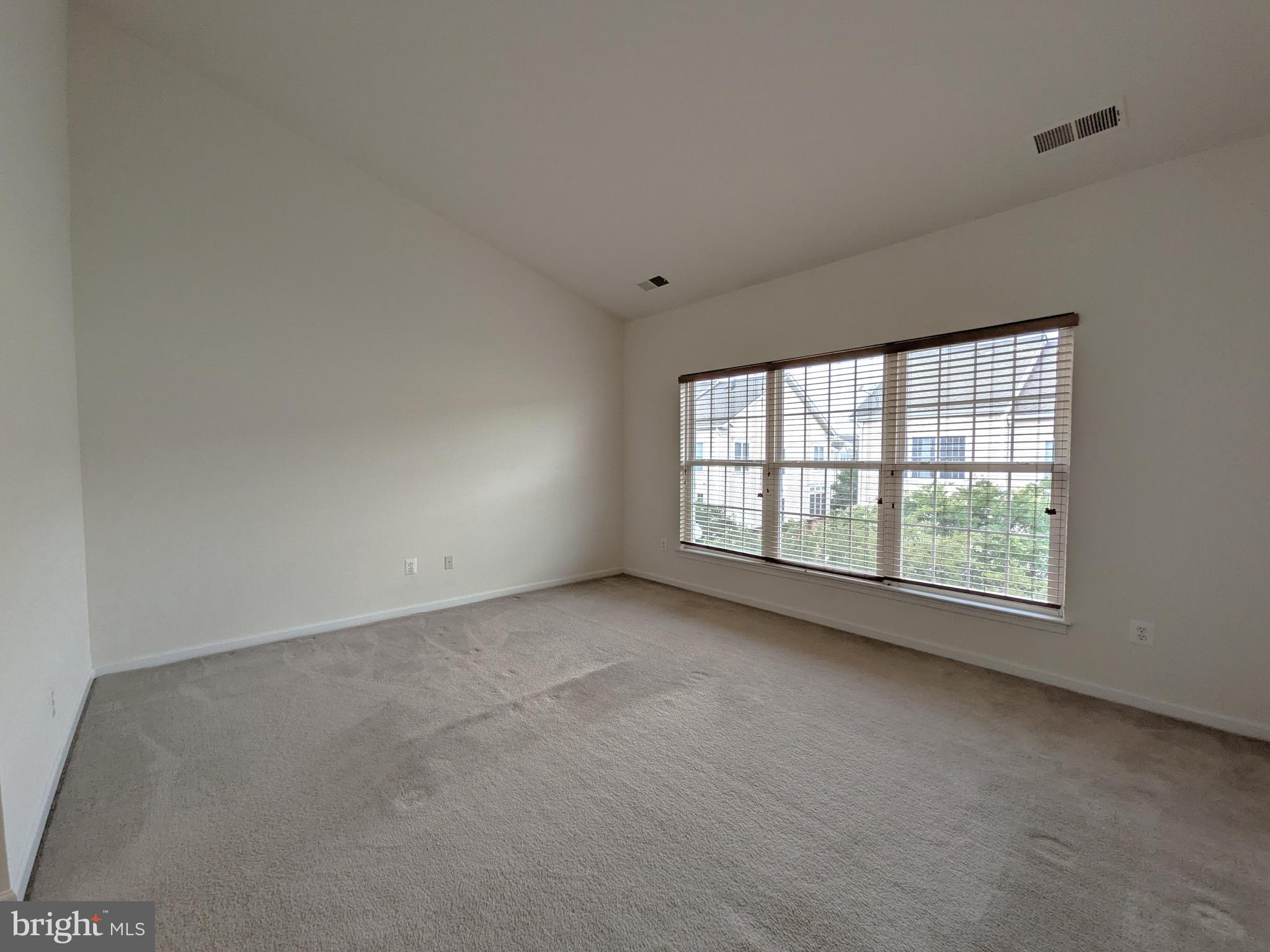 25015 Riding Center Drive Chantilly, VA 20152 - Photo 27 of 40 Master Bedroom Suite