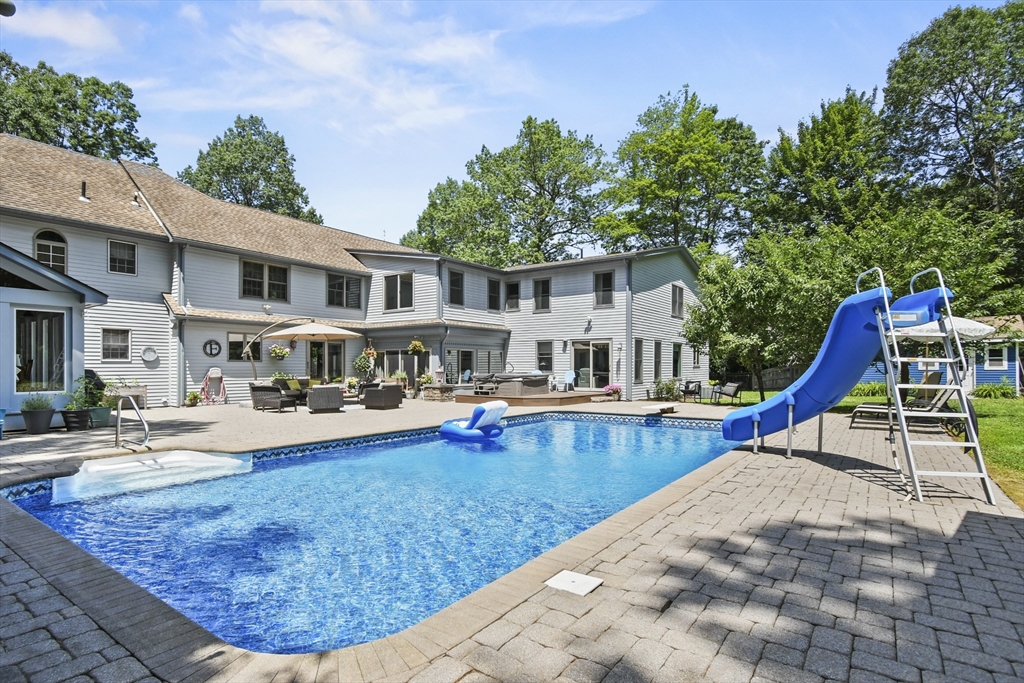 145 Stonehill Road East Longmeadow, MA 01028 - Photo 24 of 42