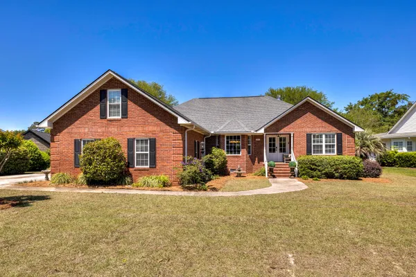 $674,900 | 25 Plantation Drive, Manning, SC 29102