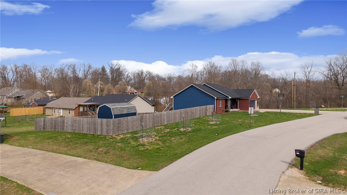 998 Cedar Street Corydon, IN 47112 - Photo 3 of 43