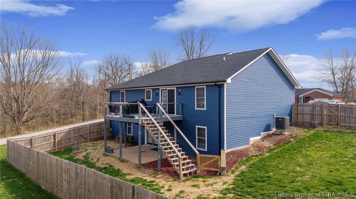 998 Cedar Street Corydon, IN 47112 - Photo 7 of 43