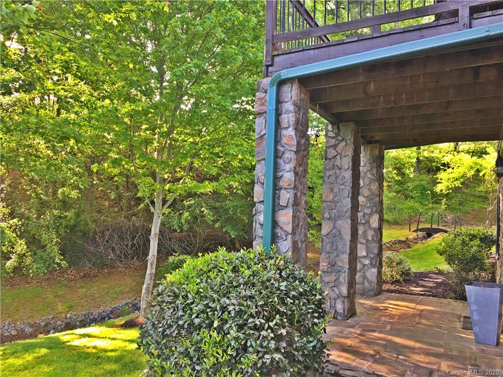 2156 Orchard Road, Unit 1 & 2 Deep Gap, NC 28618 - Photo 12 of 33 a backyard of a house with lots of green space