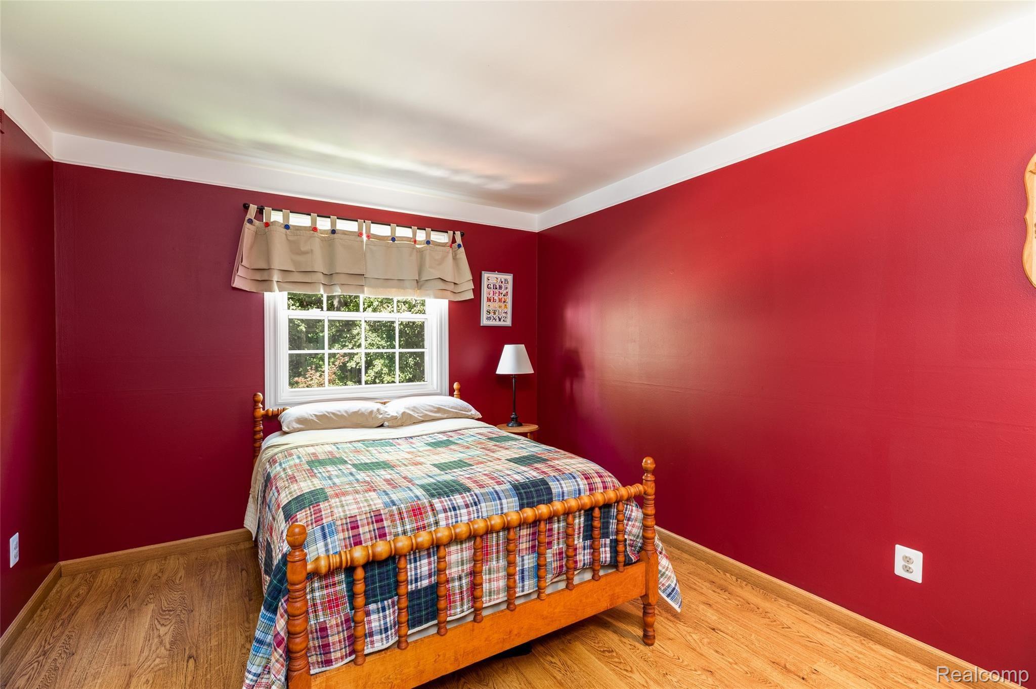 45754 Cider Mill Road Novi, MI 48374 - Photo 31 of 47 28.Bedroom2