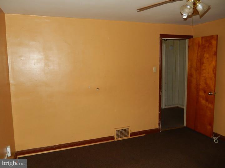 210 Golf Road Darby, PA 19023 - Photo 14 of 14
