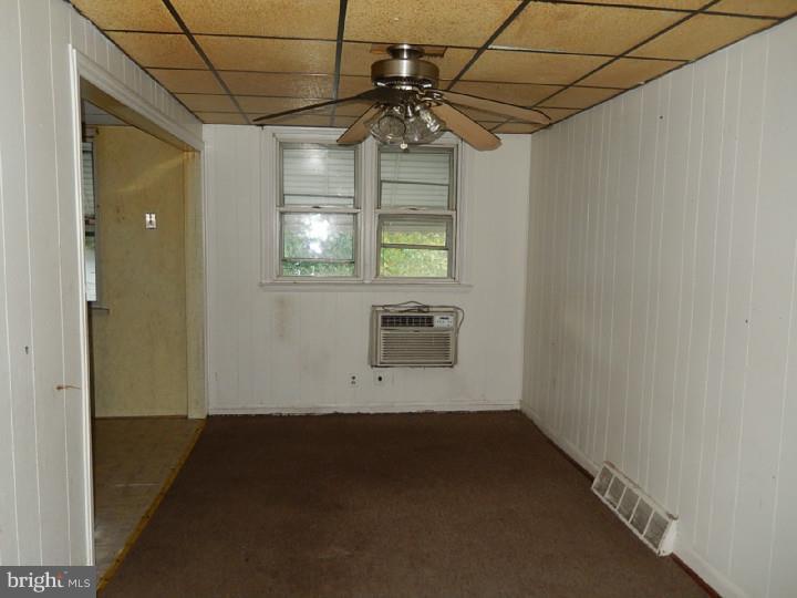 210 Golf Road Darby, PA 19023 - Photo 7 of 14