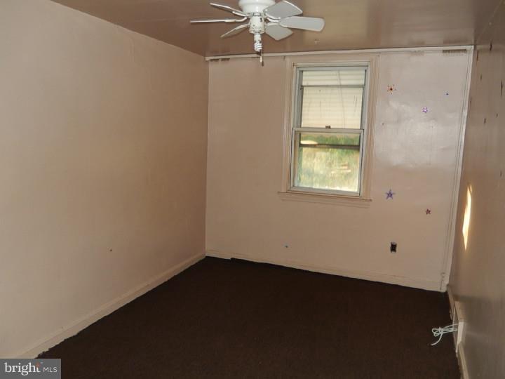 210 Golf Road Darby, PA 19023 - Photo 10 of 14
