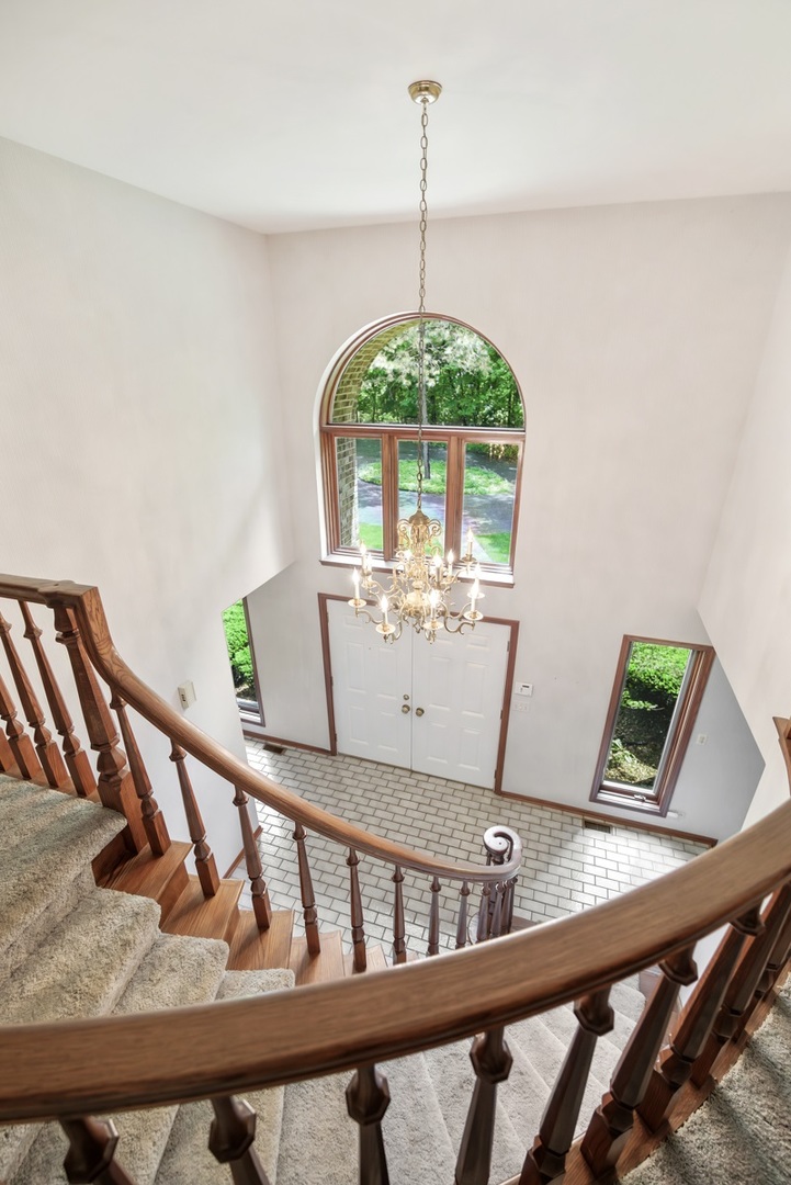 8N258 Brierwood Road Elgin, IL 60124 - Photo 18 of 43