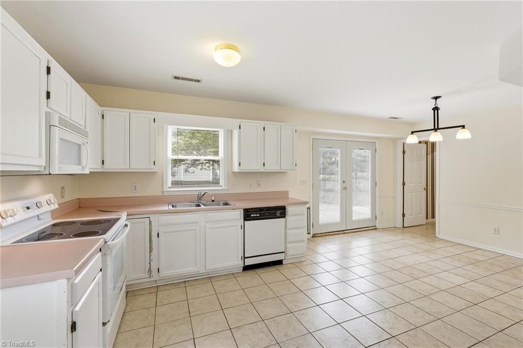 4331 Kinnamon Road Winston-Salem, NC 27103 - Photo 20 of 46
