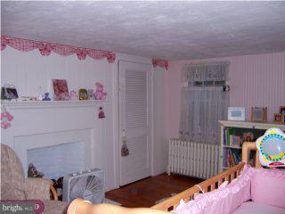 499 Ewingville Road Ewing, NJ 08638 - Photo 3 of 6 Gallery Image 3