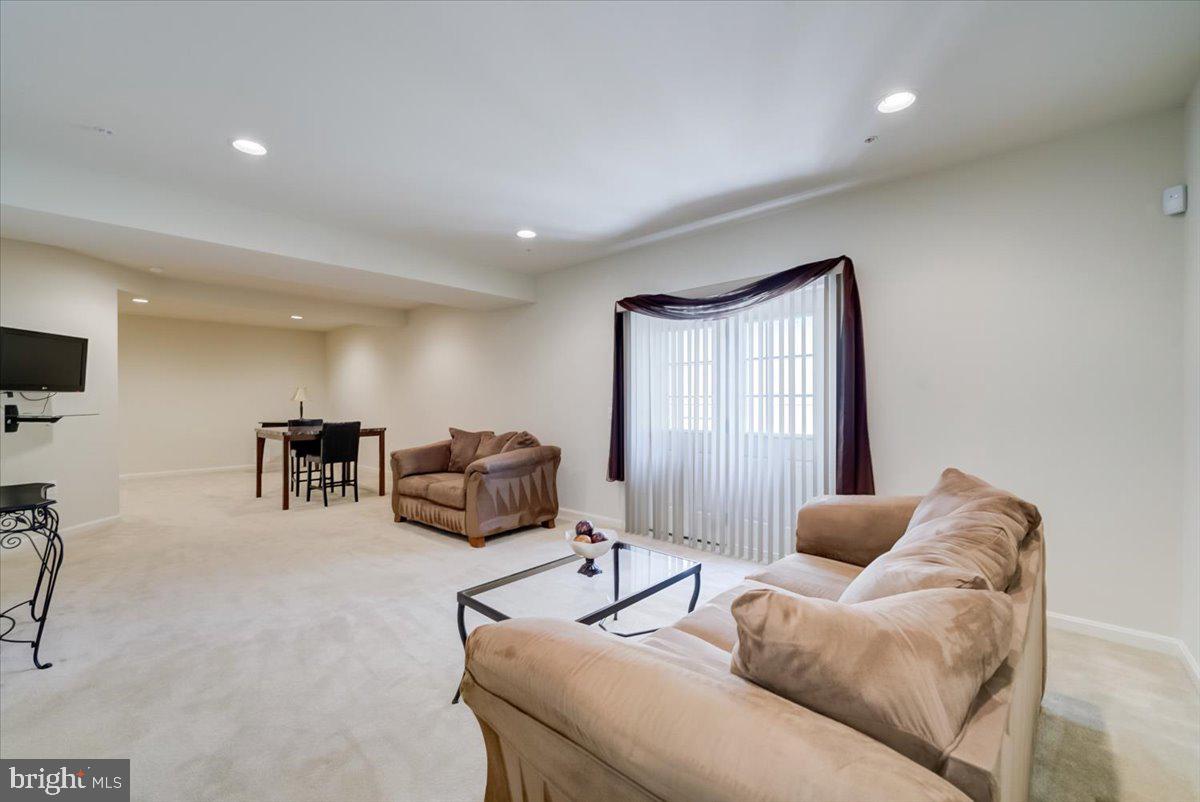 2318 Brooke Grove Road Bowie, MD 20721 - Photo 28 of 59 Gallery Image 28