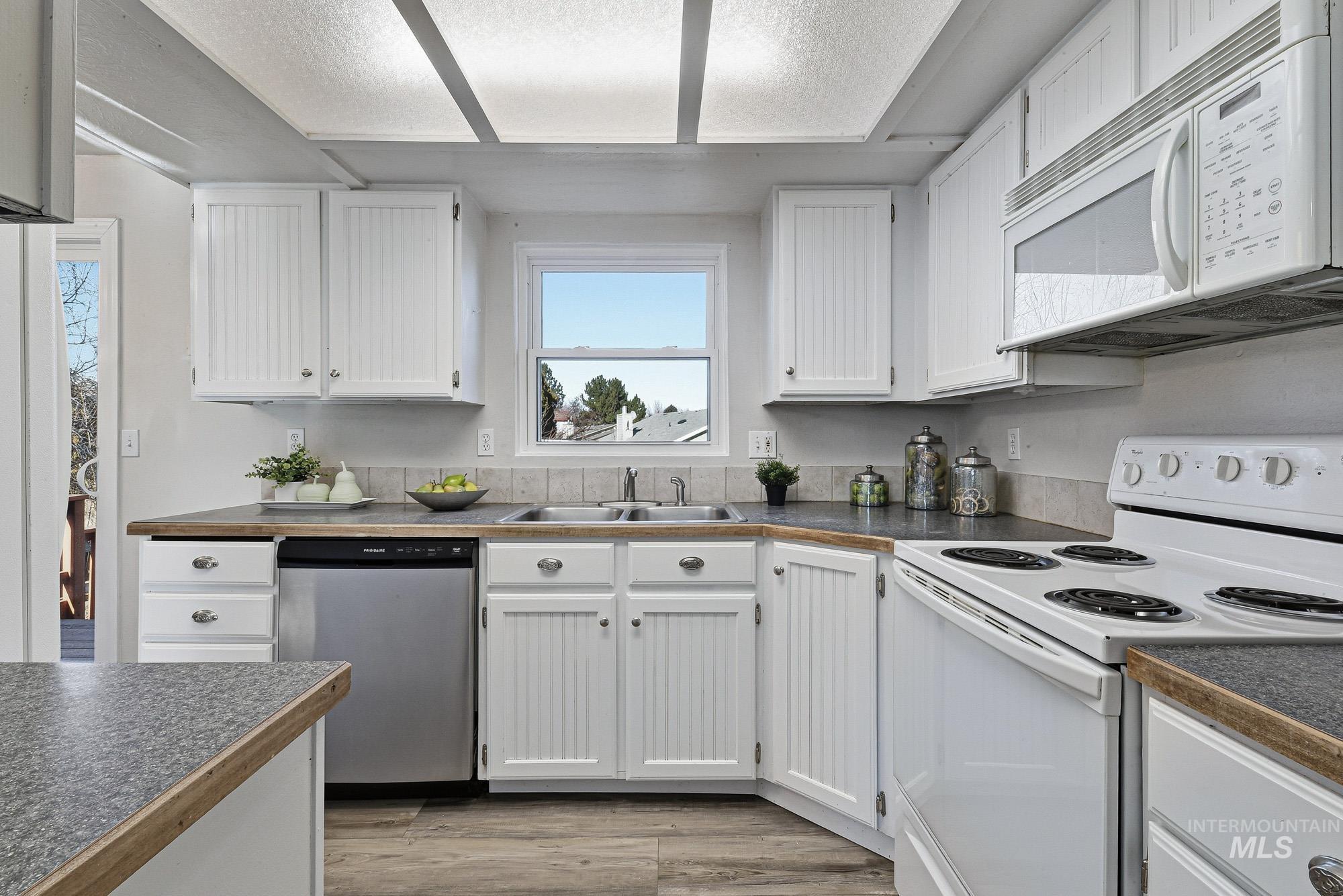 278 East Ranch Drive Eagle, ID 83616 - Photo 14 of 44