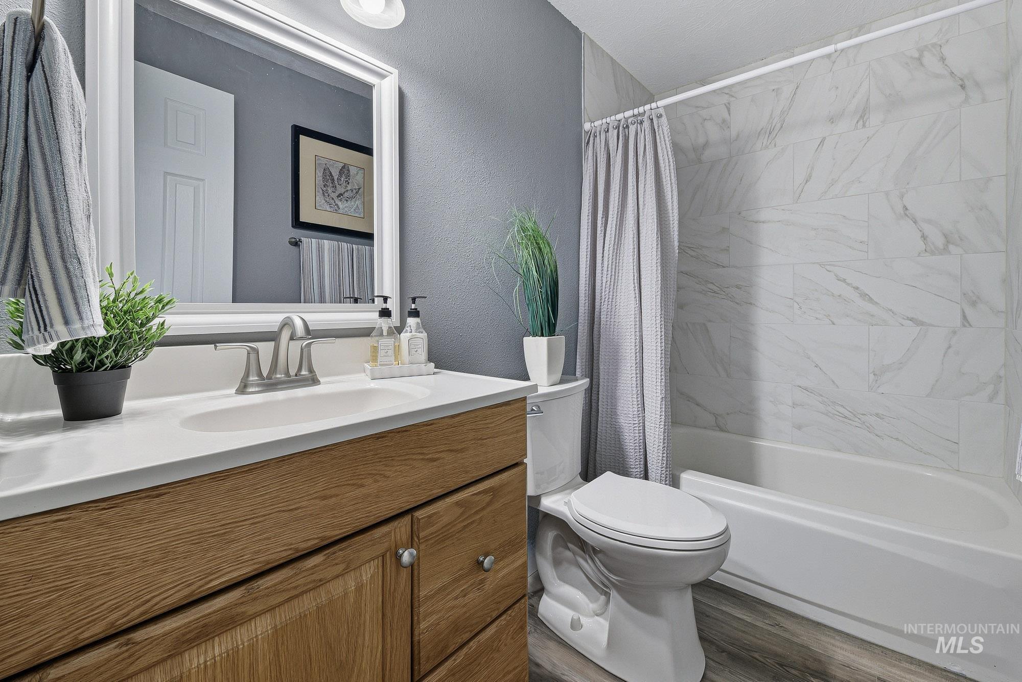 278 East Ranch Drive Eagle, ID 83616 - Photo 20 of 44 Upstairs