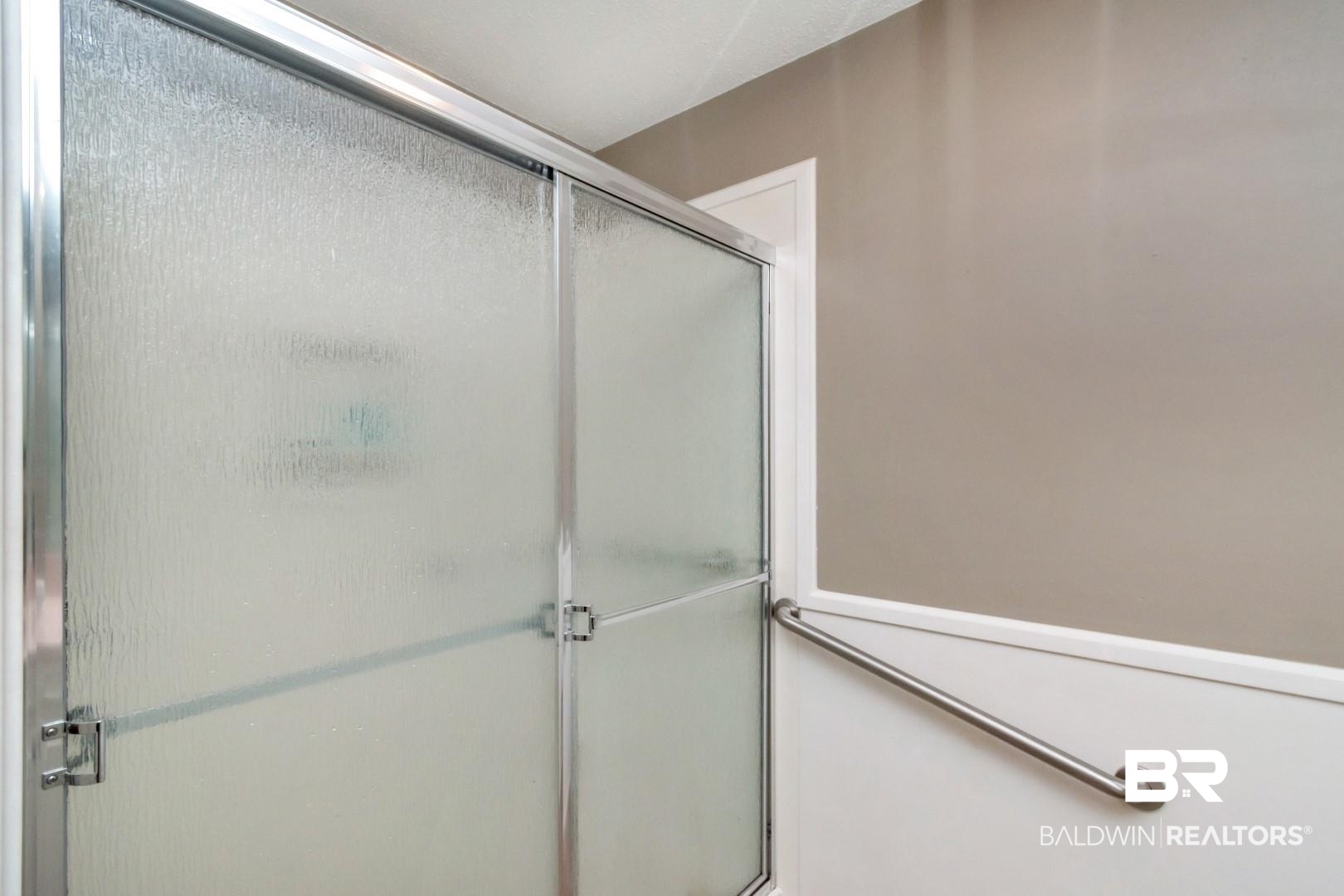 302 Springwood Drive East Mobile, AL 36608 - Photo 23 of 35 Bathroom featuring a shower with door