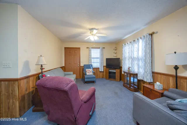 $199,900 | 113 Jefferson Street, Unit A, Clinton, NC 28328