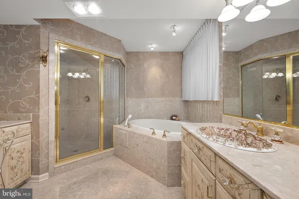 $3,050,000 | 12201 Wight Street, Unit 301, Ocean City, MD 21842