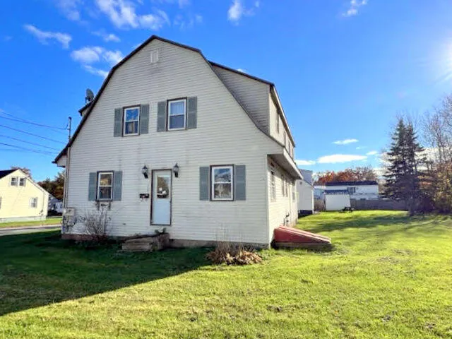 $159,000 | 114 Carver Street, Waterville, ME 04901