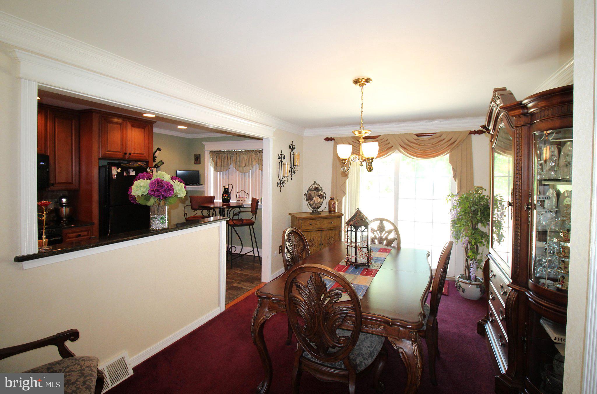 12506 Calpine Road Philadelphia, PA 19154 - Photo 11 of 29 Elegant dining space with natural light.