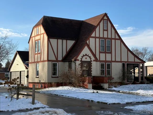 $319,900 | 421 Manitowoc Street, Reedsville, WI 54230