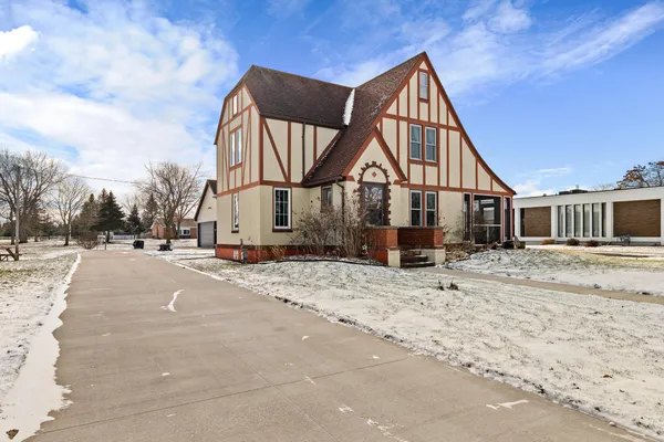 $319,900 | 421 Manitowoc Street, Reedsville, WI 54230