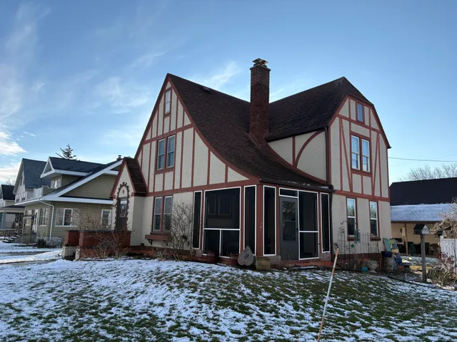 $319,900 | 421 Manitowoc Street, Reedsville, WI 54230