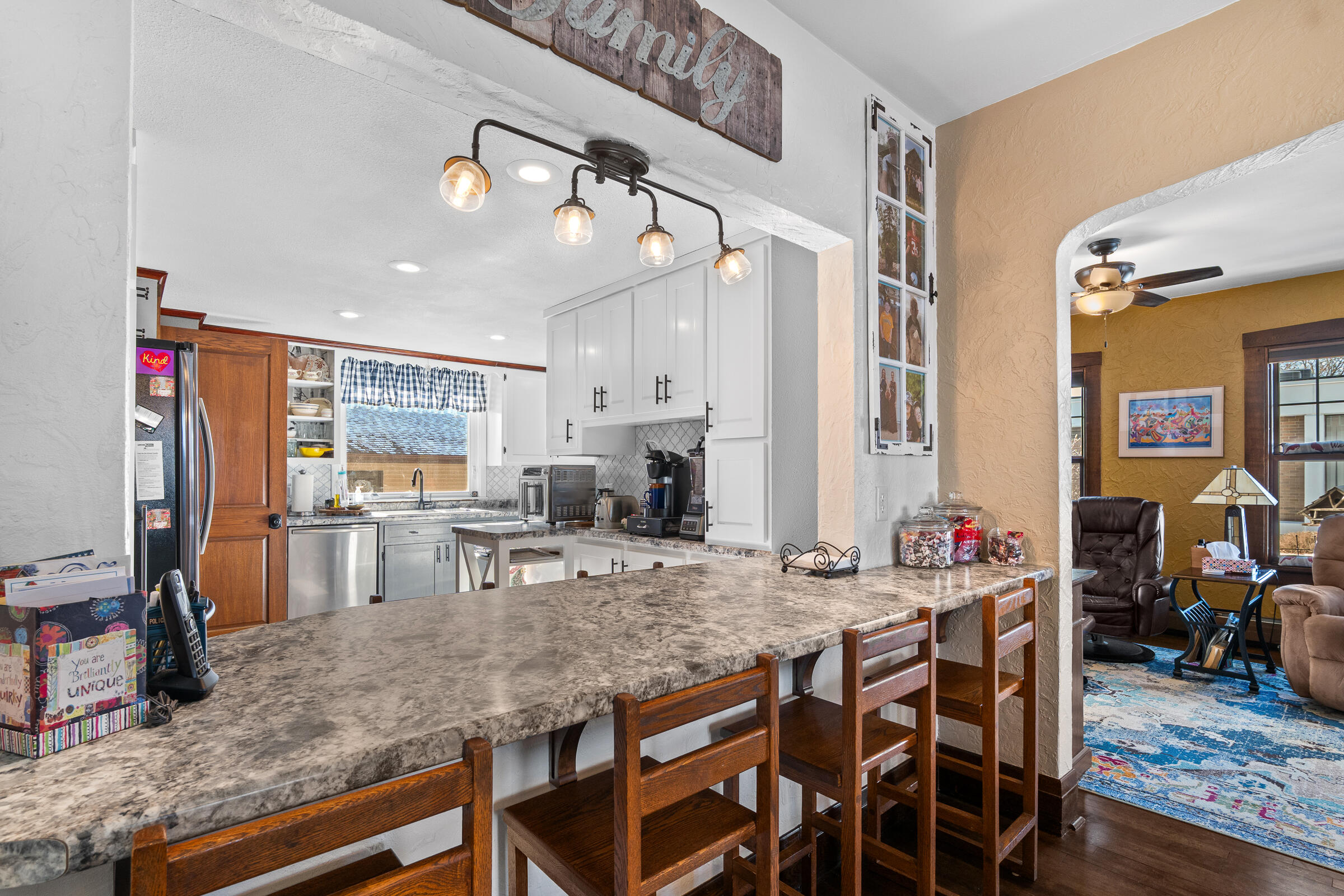 421 Manitowoc Street Reedsville, WI 54230 - Photo 6 of 36 421ManitowocSt-9