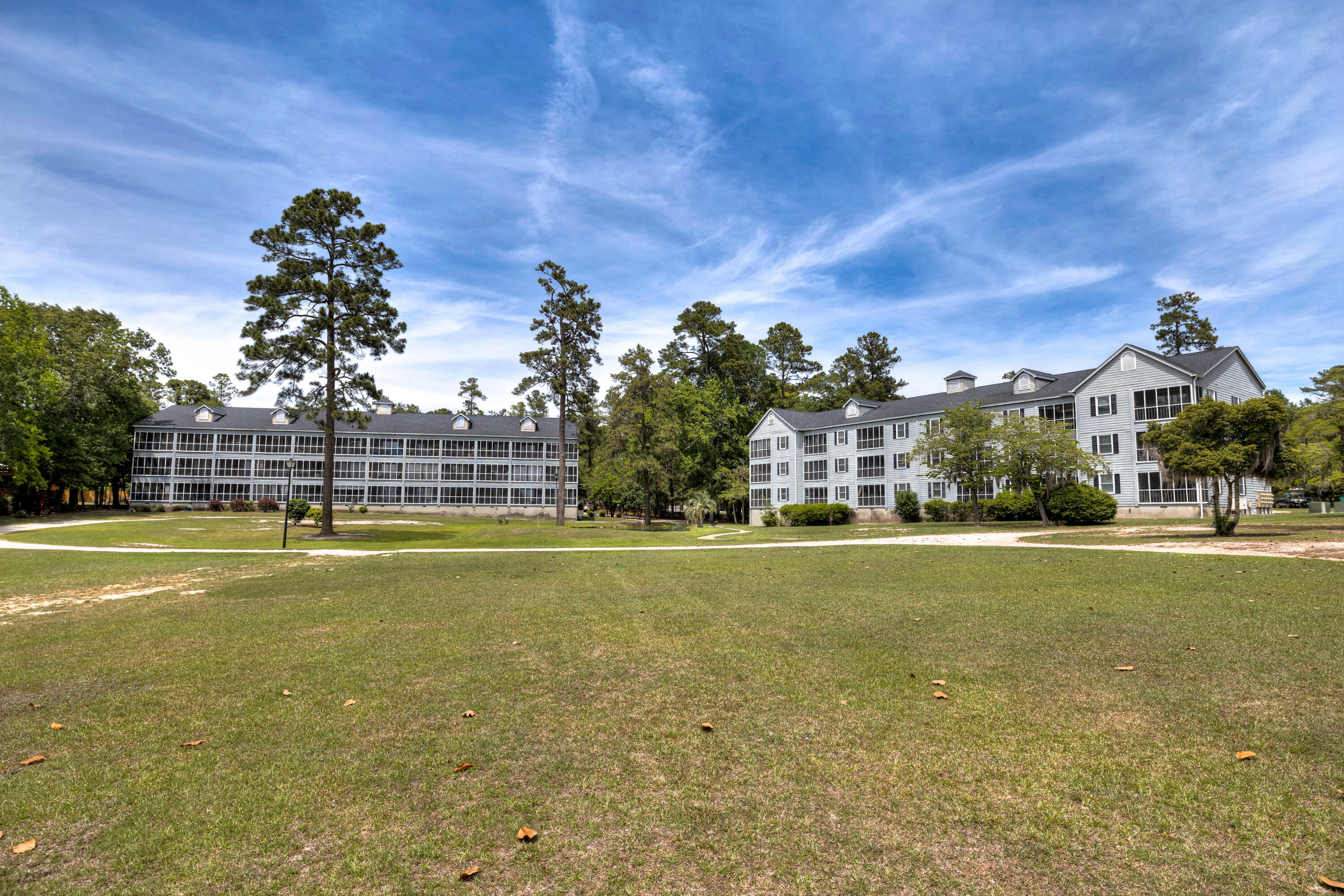 5201 Cypress Pointe, Unit D201 Manning, SC 29102 - Photo 38 of 71 16