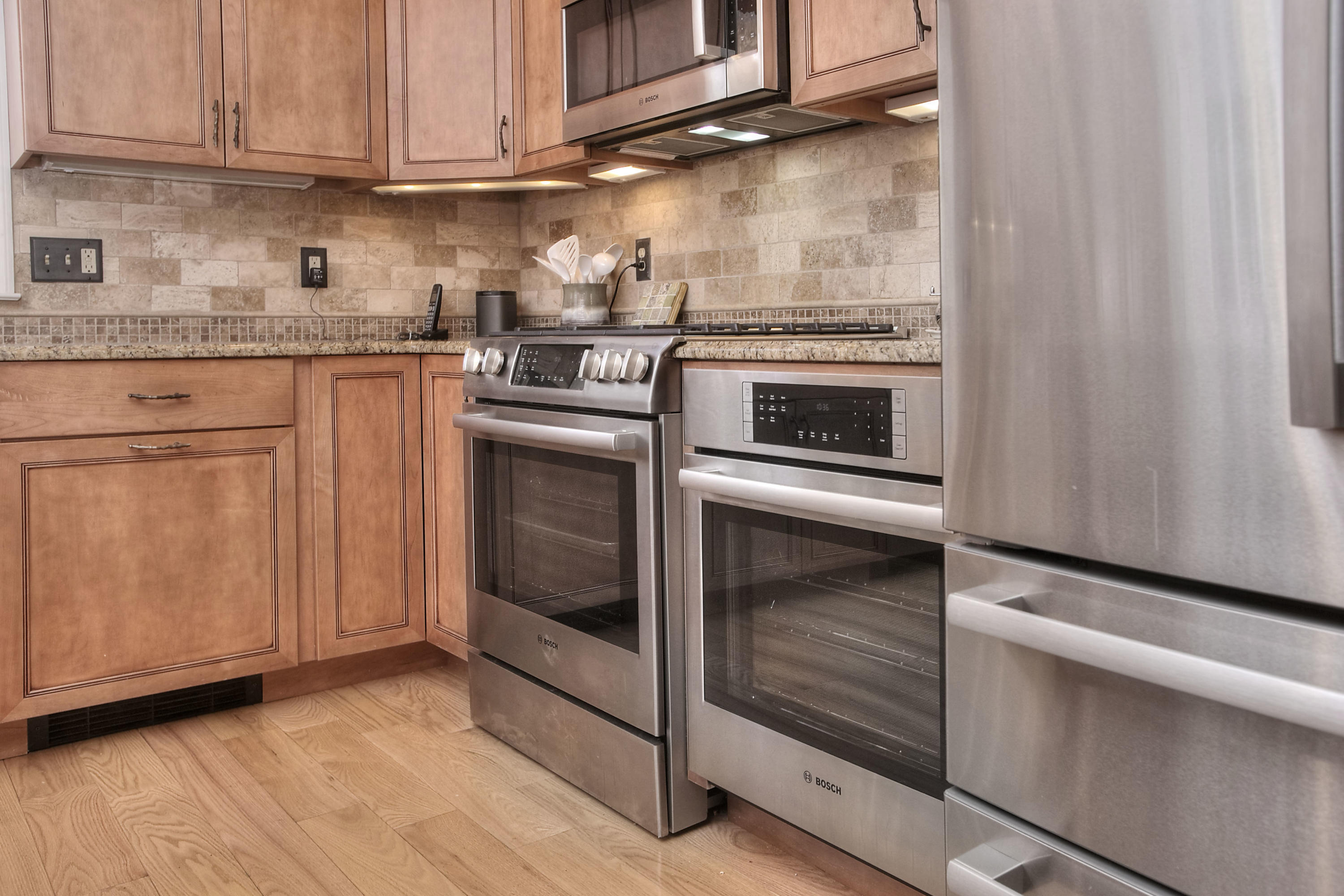 20 Parish Road North New Canaan, CT 06840 - Photo 19 of 26 Appliances