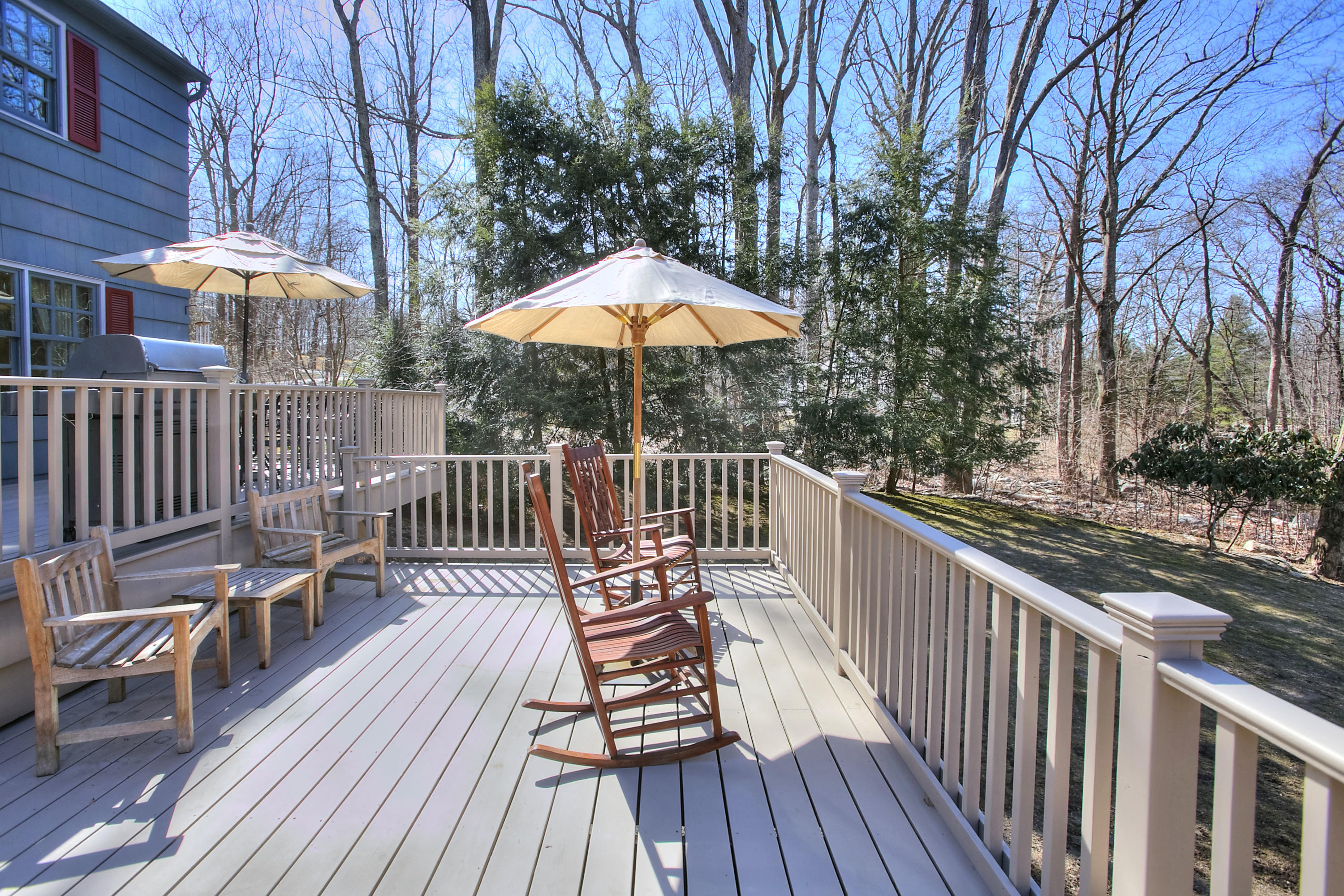 20 Parish Road North New Canaan, CT 06840 - Photo 22 of 26 Lower Deck