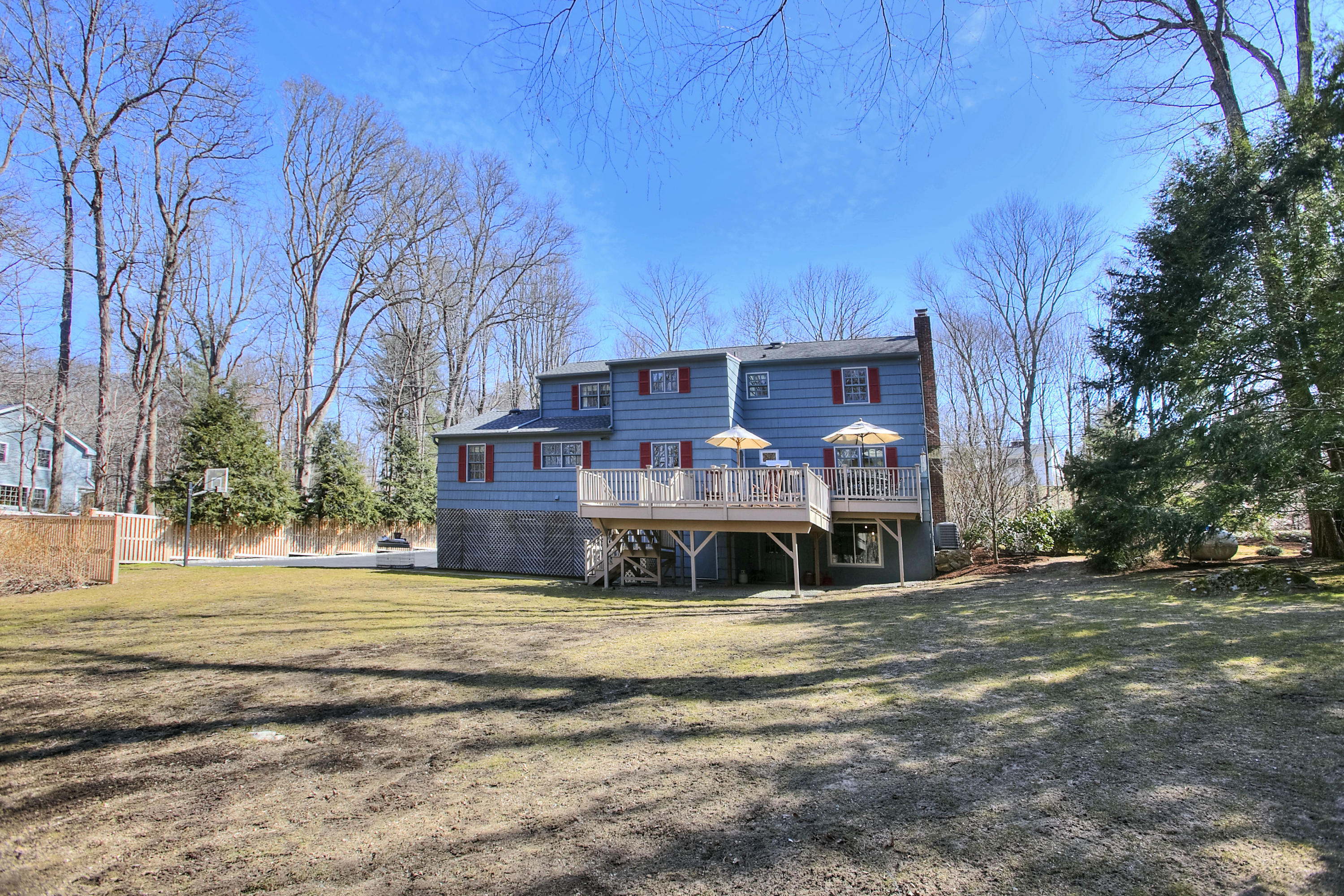 20 Parish Road North New Canaan, CT 06840 - Photo 26 of 26 Back of House