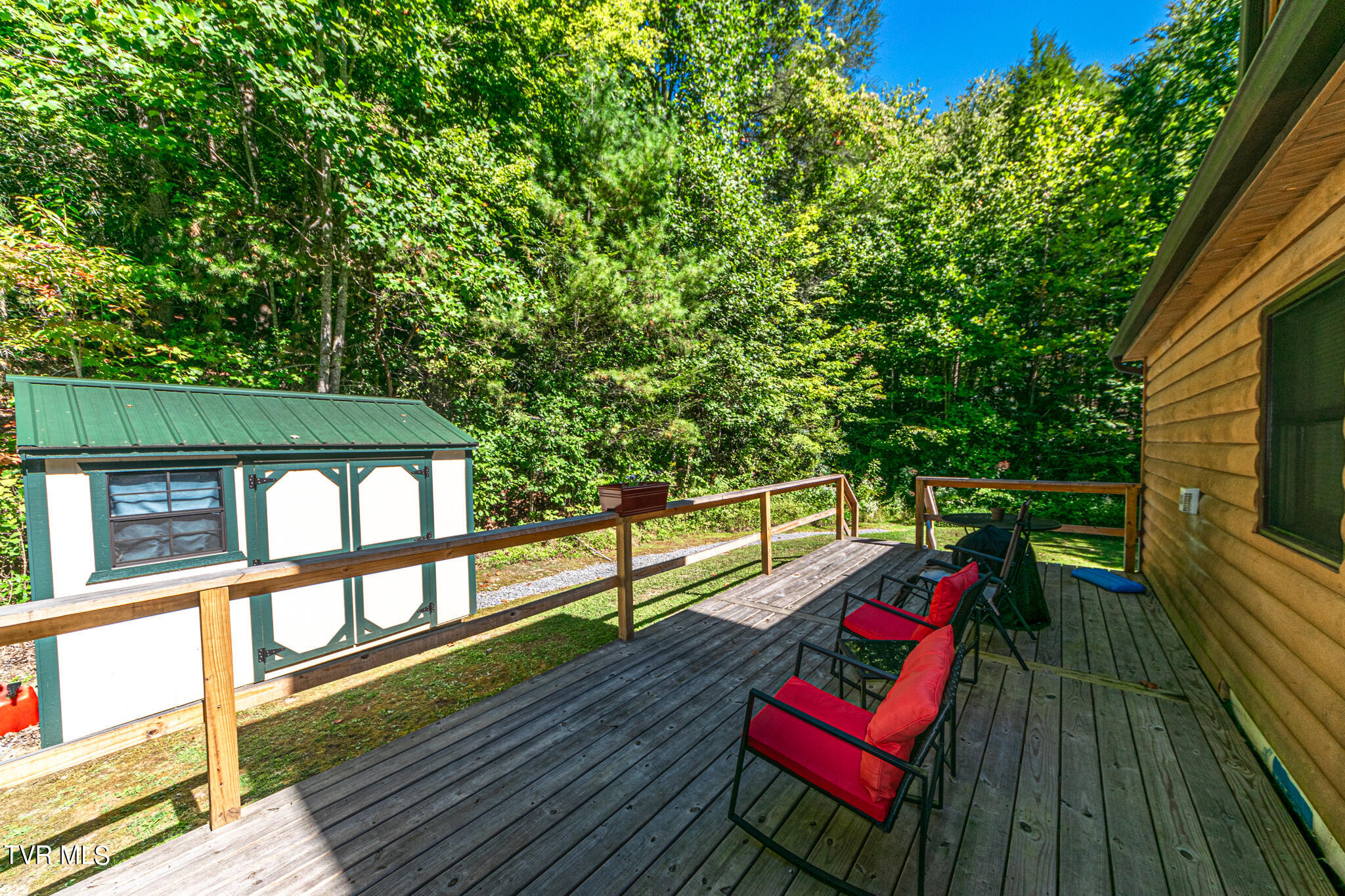 421 Scioto Road Unicoi, TN 37692 - Photo 13 of 25 DSC_0799