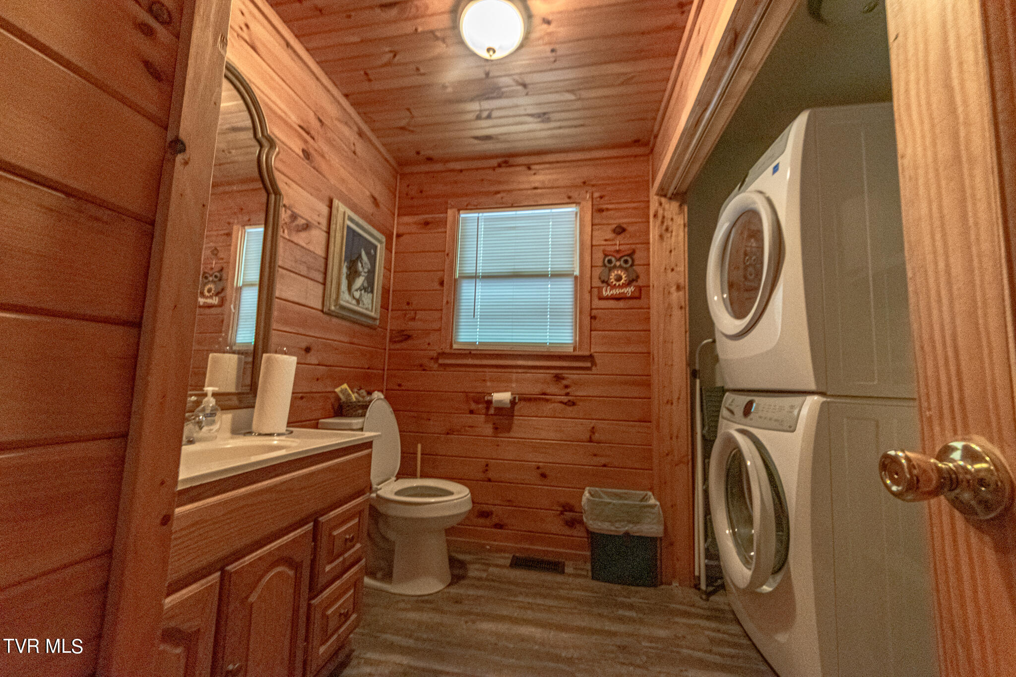 421 Scioto Road Unicoi, TN 37692 - Photo 15 of 25 DSC_0793