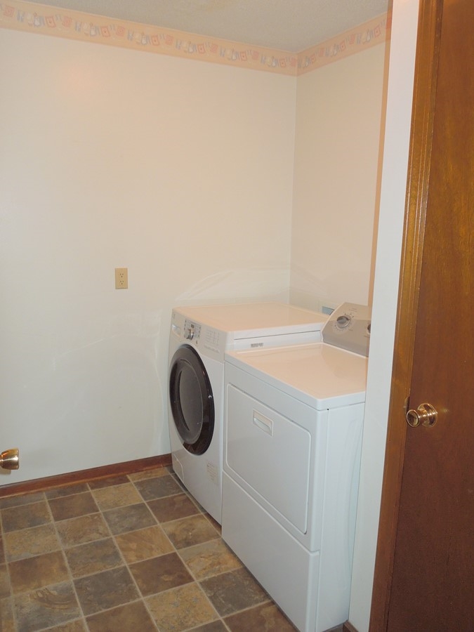 11401 Roberts Road Harlan, IN 46743 - Photo 22 of 28