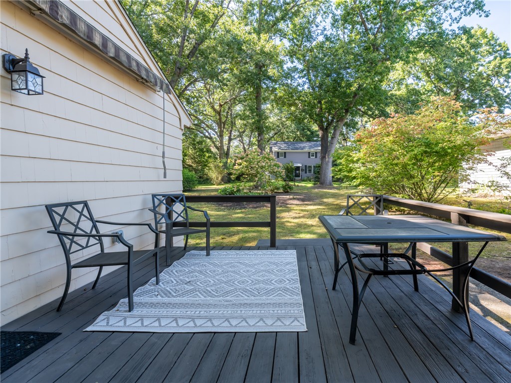 133 Inman Avenue Warwick, RI 02886 - Photo 26 of 31 Deck