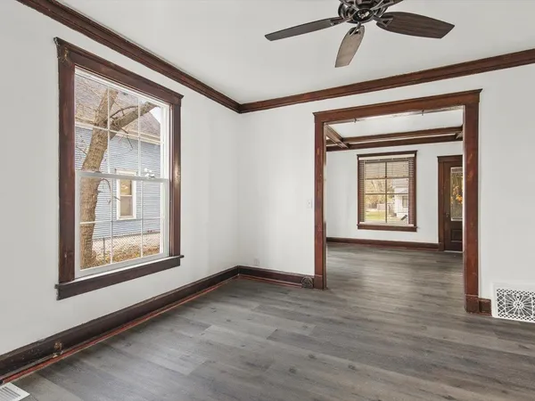 $175,000 | 1516 South 5th Street, Rockford, IL 61104