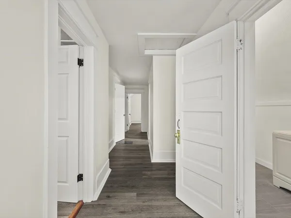 $175,000 | 1516 South 5th Street, Rockford, IL 61104