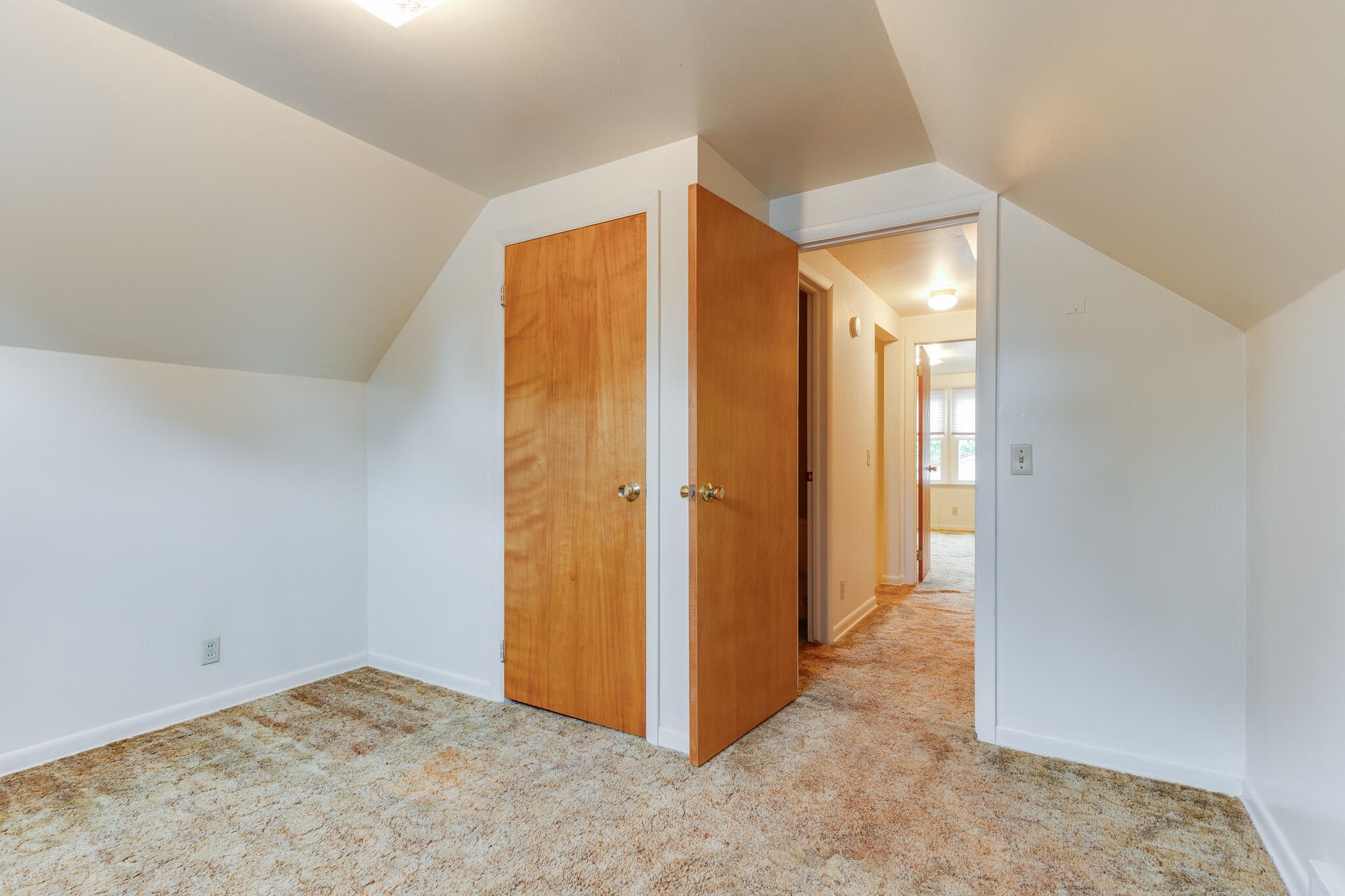 7535 Yorktown Road Lansing, MI 48917 - Photo 26 of 50 Bed 4