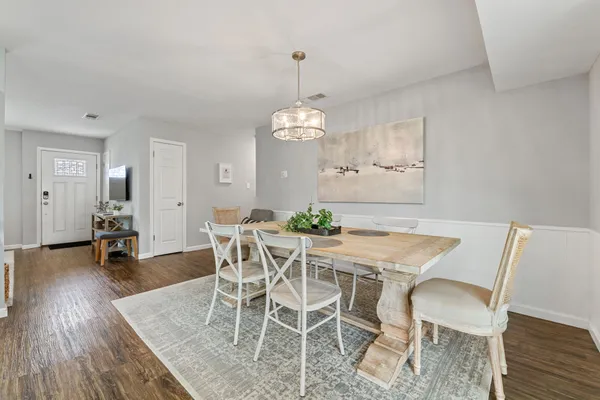 $2,200 | 8508 Bradford Drive, Austin, TX 78758