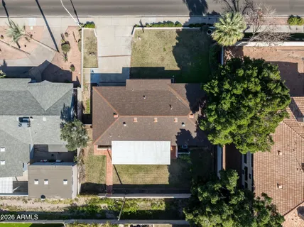 $749,000 | 3421 East Camelback Road, Phoenix, AZ 85018