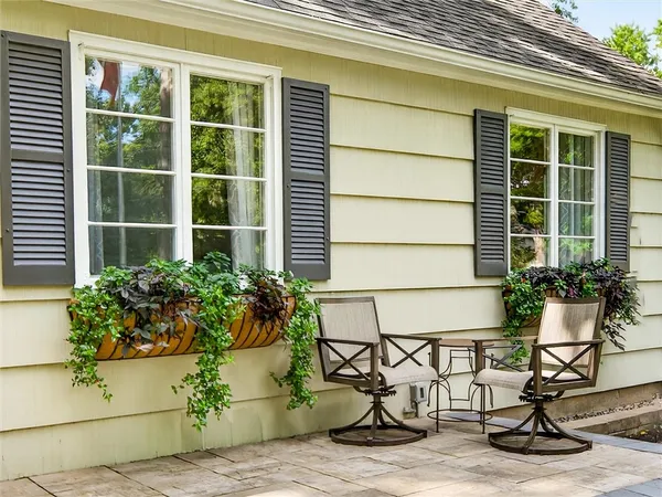 $599,900 | 9 Oakwood Lane, Wheatland, NY 14546