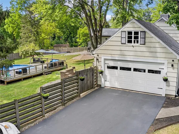 $599,900 | 9 Oakwood Lane, Wheatland, NY 14546