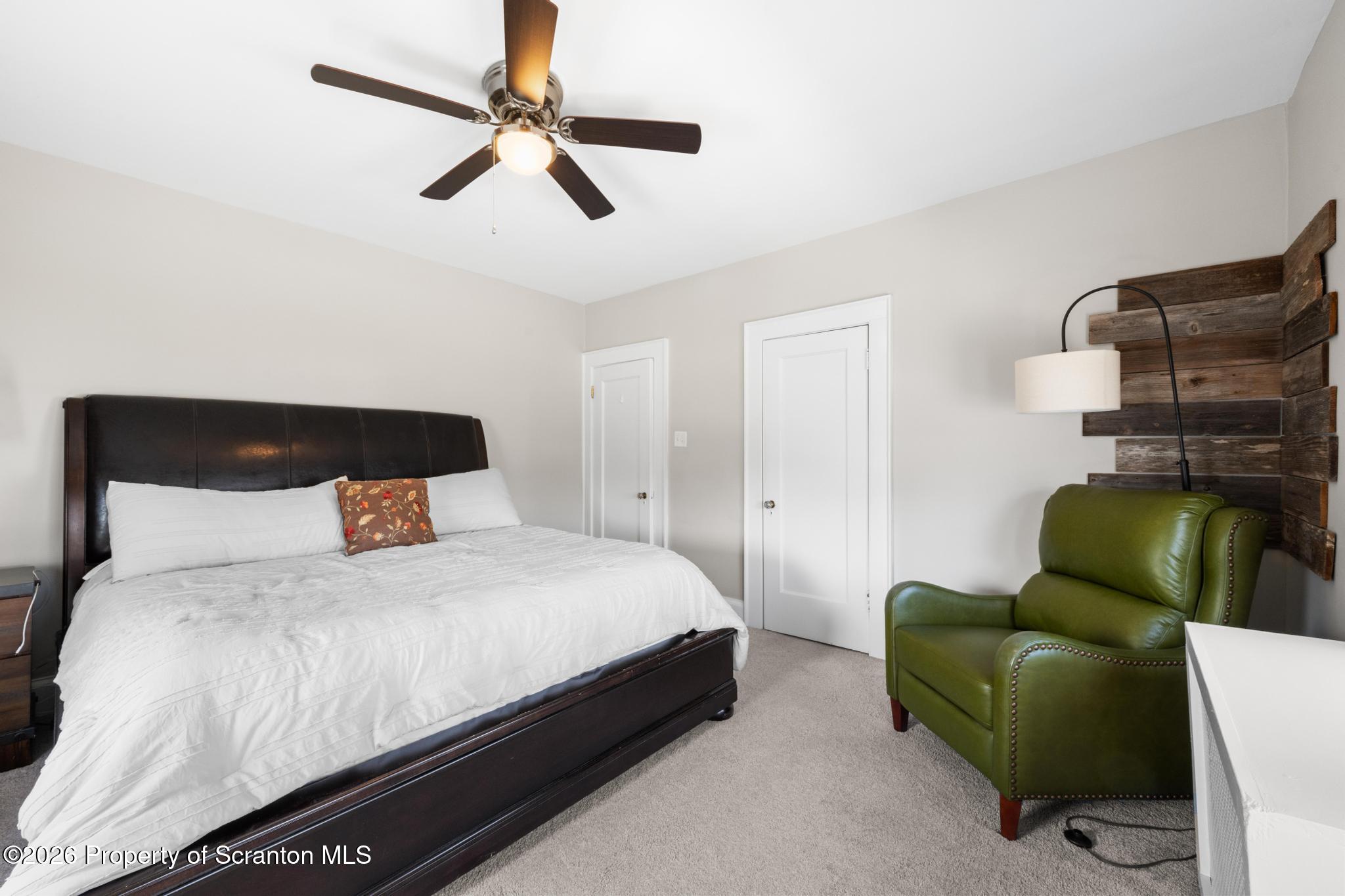 1712 Green Ridge Street Dunmore, PA 18509 - Photo 20 of 37 DSC_7498