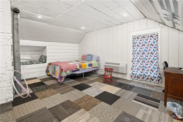 $399,000 | 22053 T Highway, Sedalia, MO 65301