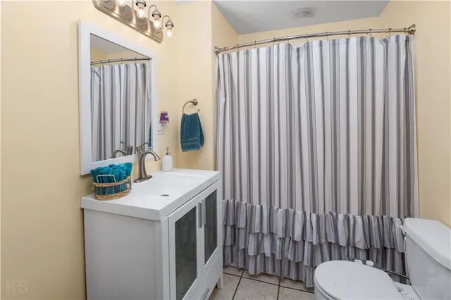 $399,000 | 22053 T Highway, Sedalia, MO 65301