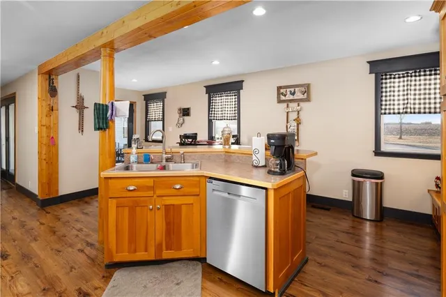 $399,000 | 22053 T Highway, Sedalia, MO 65301