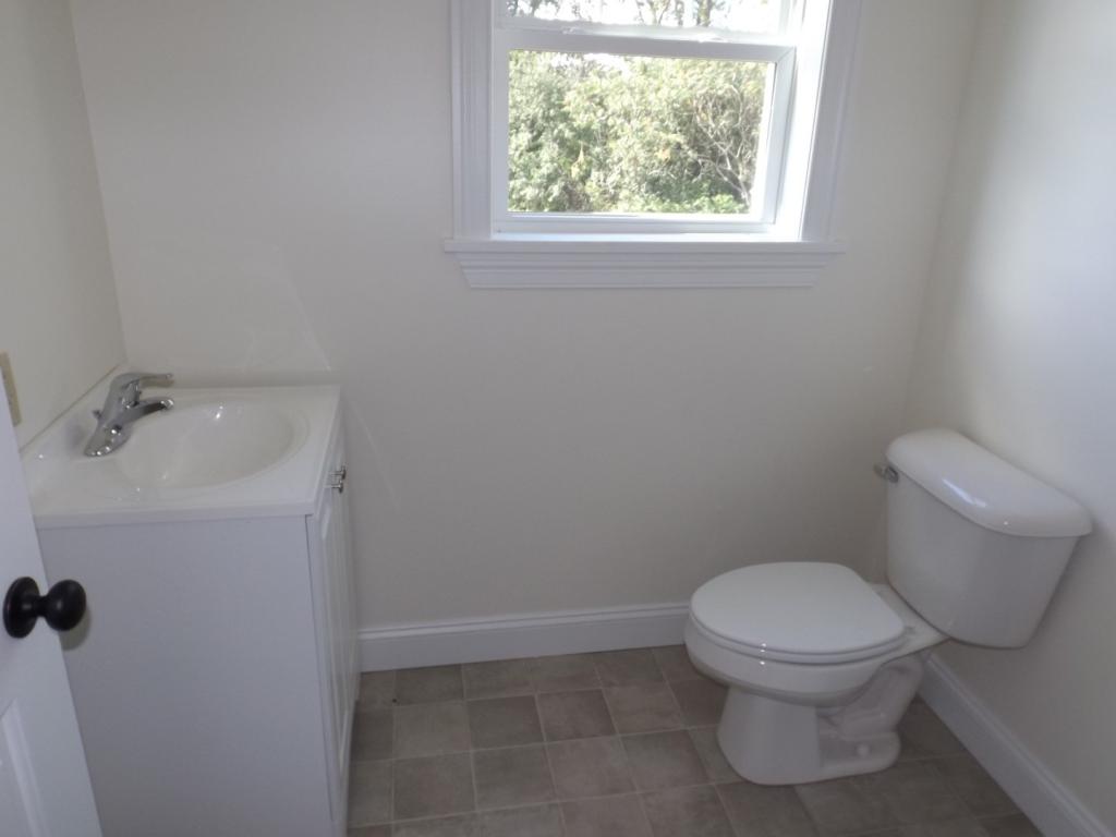 215 Wilkins Road, Unit 1 Fairfax, VT 05454 - Photo 11 of 39