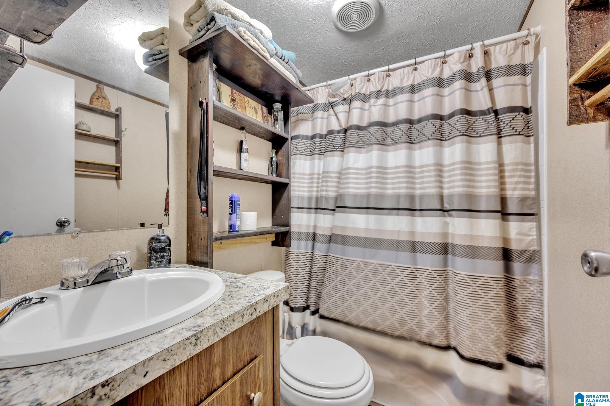 977 Cherokee Drive Ragland, AL 35131 - Photo 2 of 24